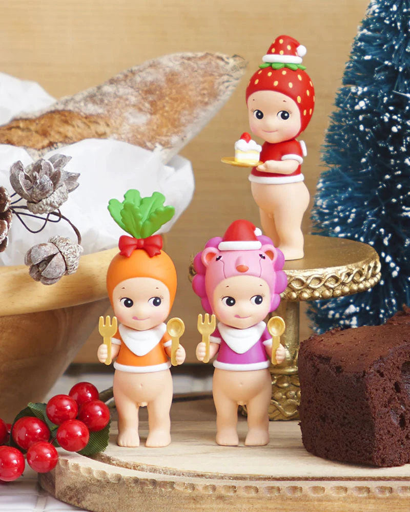 Sonny Angel® Christmas Dinner