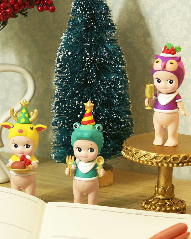 Sonny Angel® Christmas Dinner