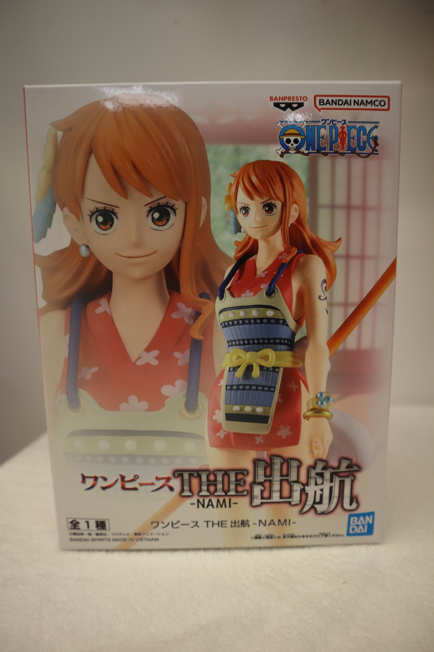 ONE PIECE NAMI FIGURE